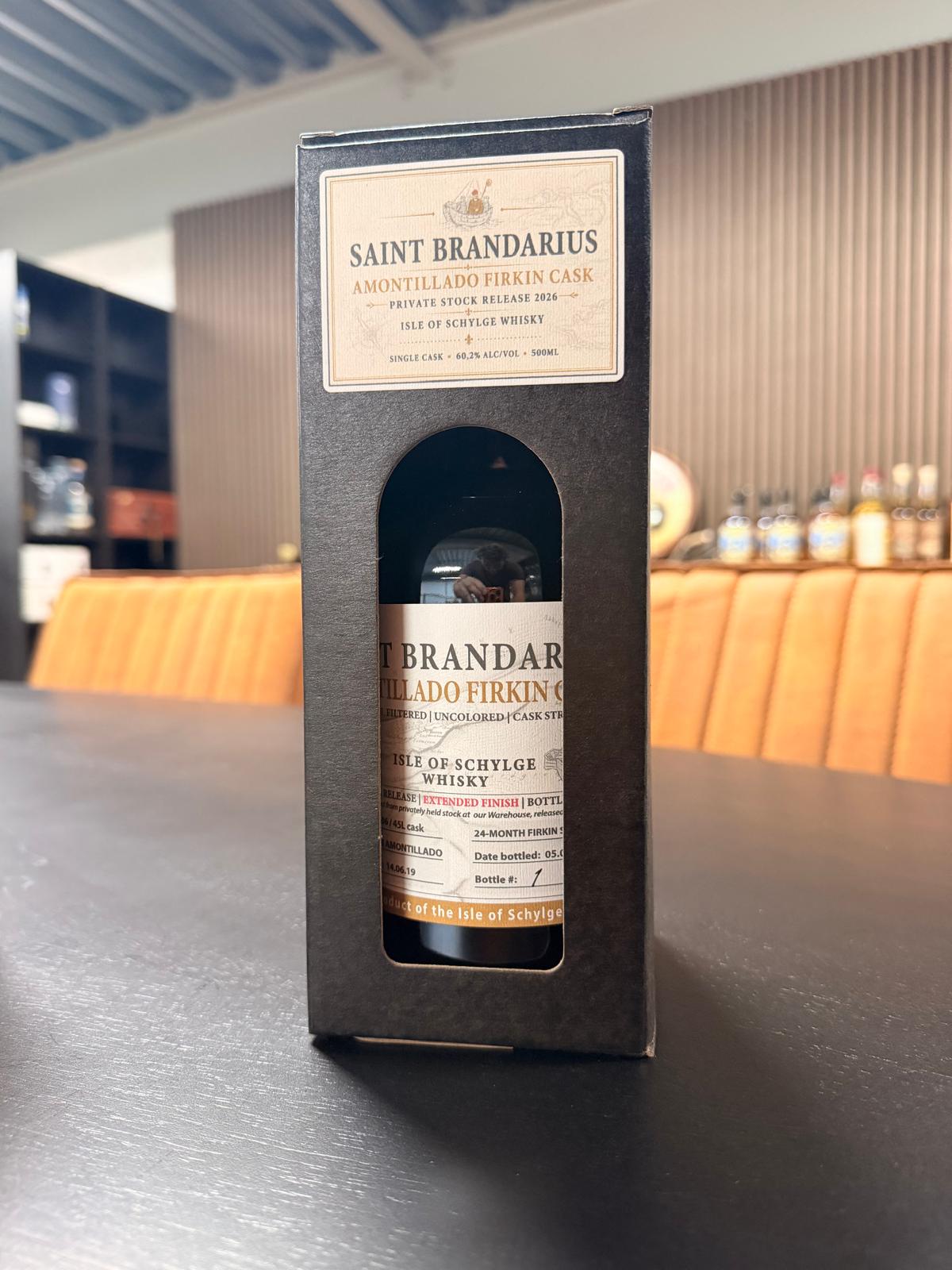 Saint Brandarius Amontillado Firkin Cask Strength 60,2% in zwarte verpakking